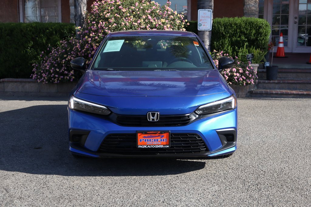 Used 2023 Honda Civic Sport image 3