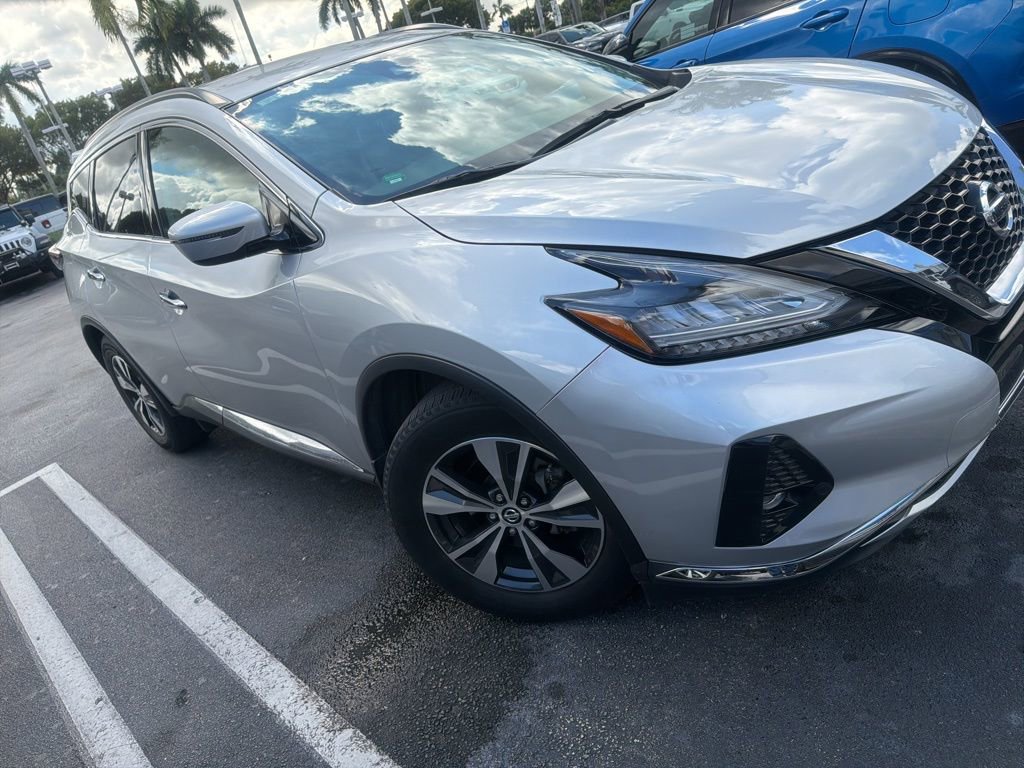 Used 2022 Nissan Murano SV w/ Cargo Package image 1