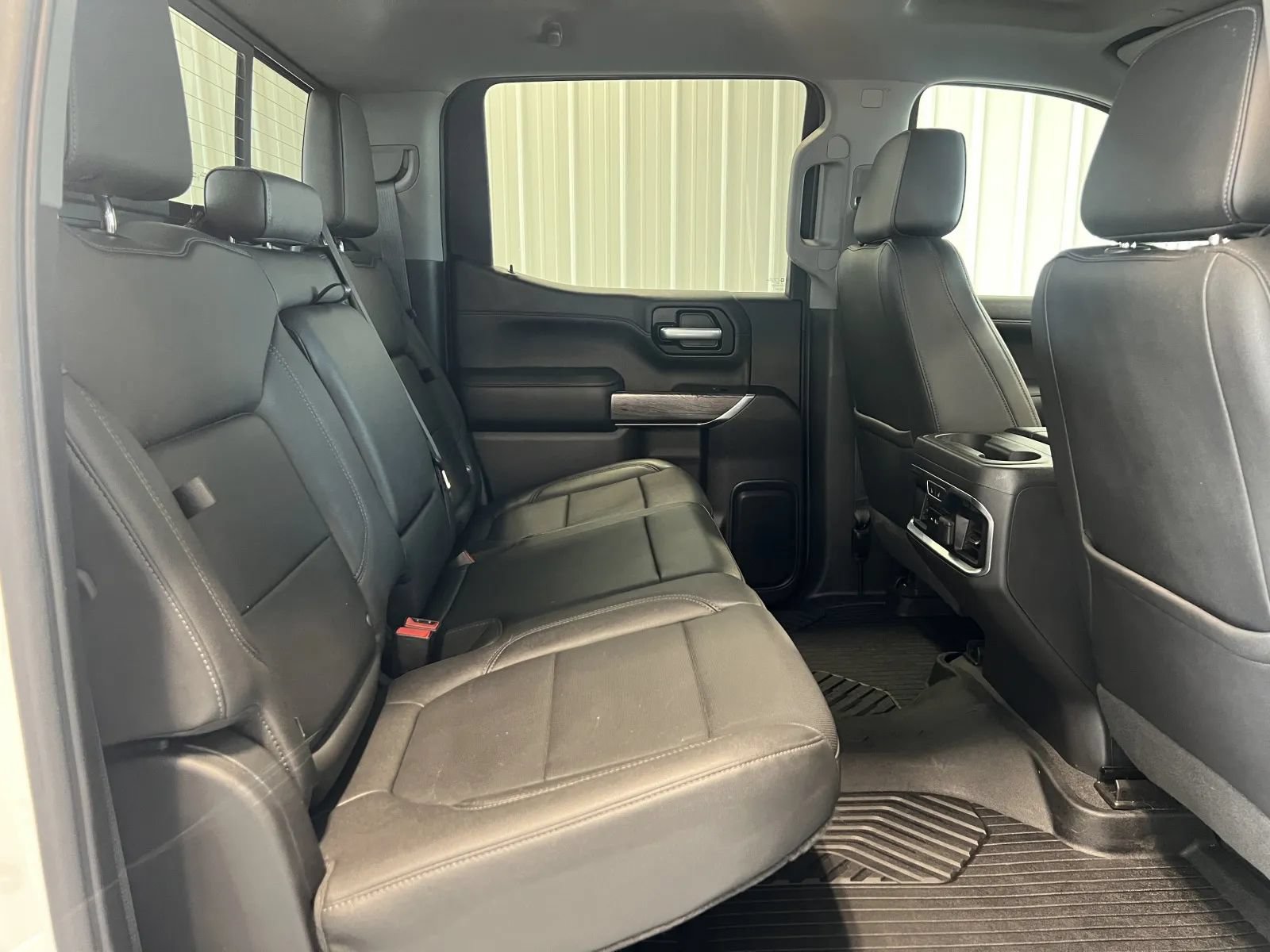 Used 2021 Chevrolet Silverado 1500 LTZ AWD/4WD image 28