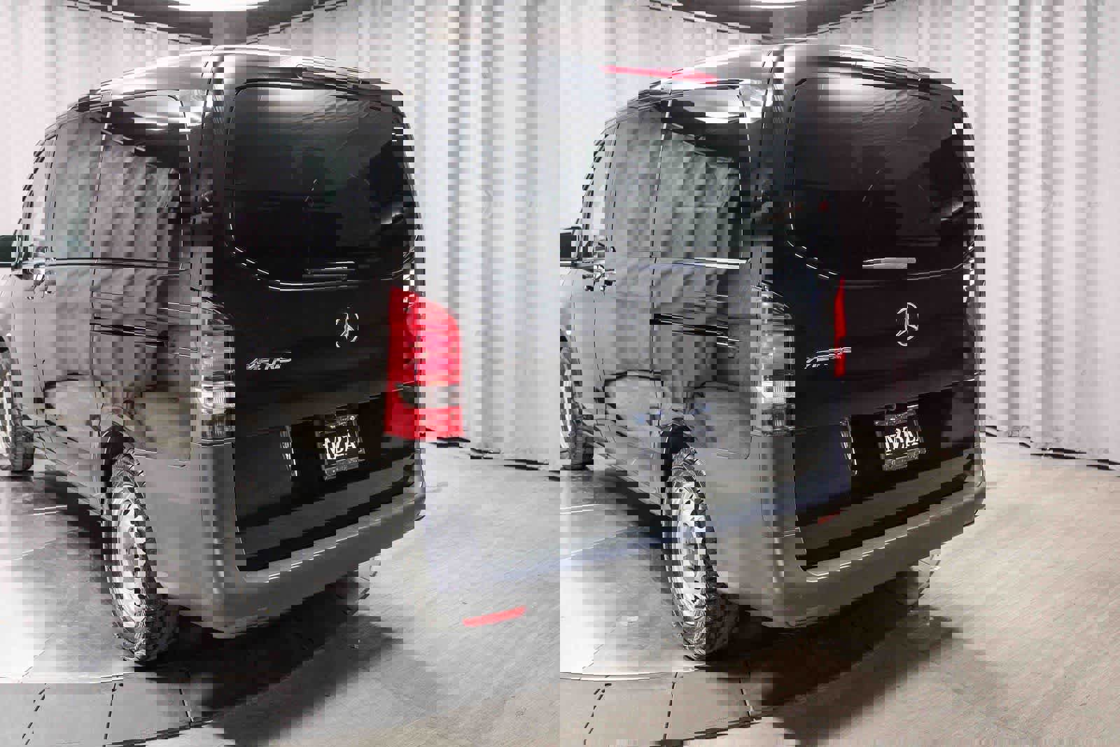 Used 2023 Mercedes-Benz Metris Passenger image 8