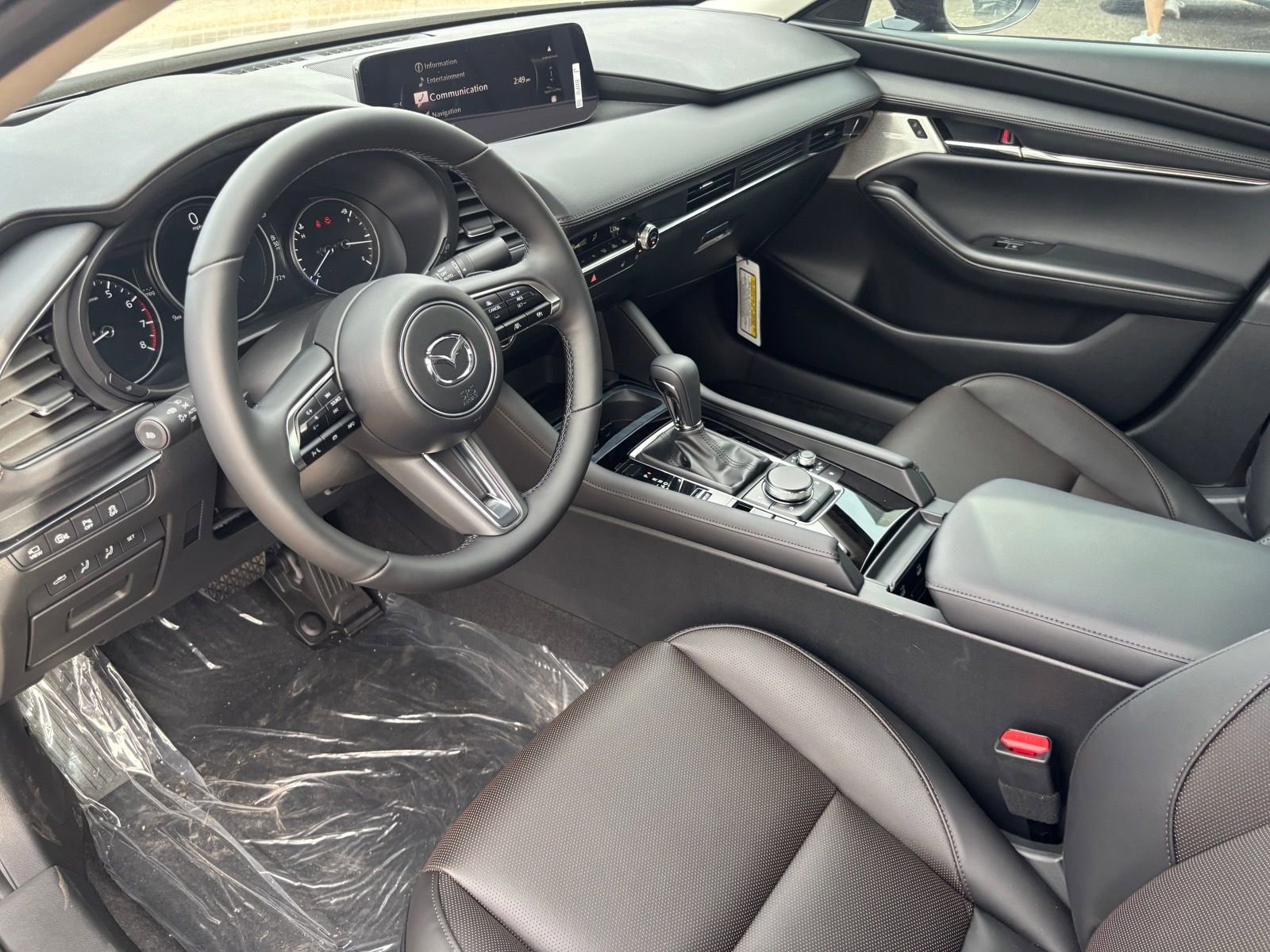 New 2026 MAZDA MAZDA3 2.5 Turbo Sedan w/Premium Plus image 17