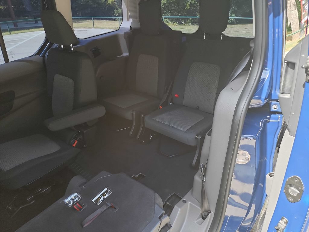 Used 2021 Ford Transit Connect XL FWD image 29