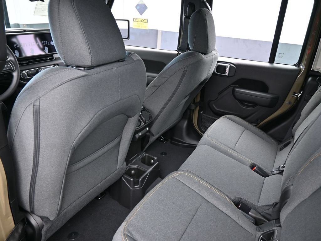 New 2026 Jeep Gladiator Sport AWD/4WD image 27