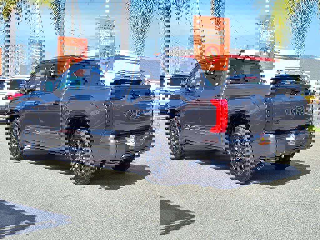 Used 2023 Toyota Tundra Platinum w/ Advanced Package image 4