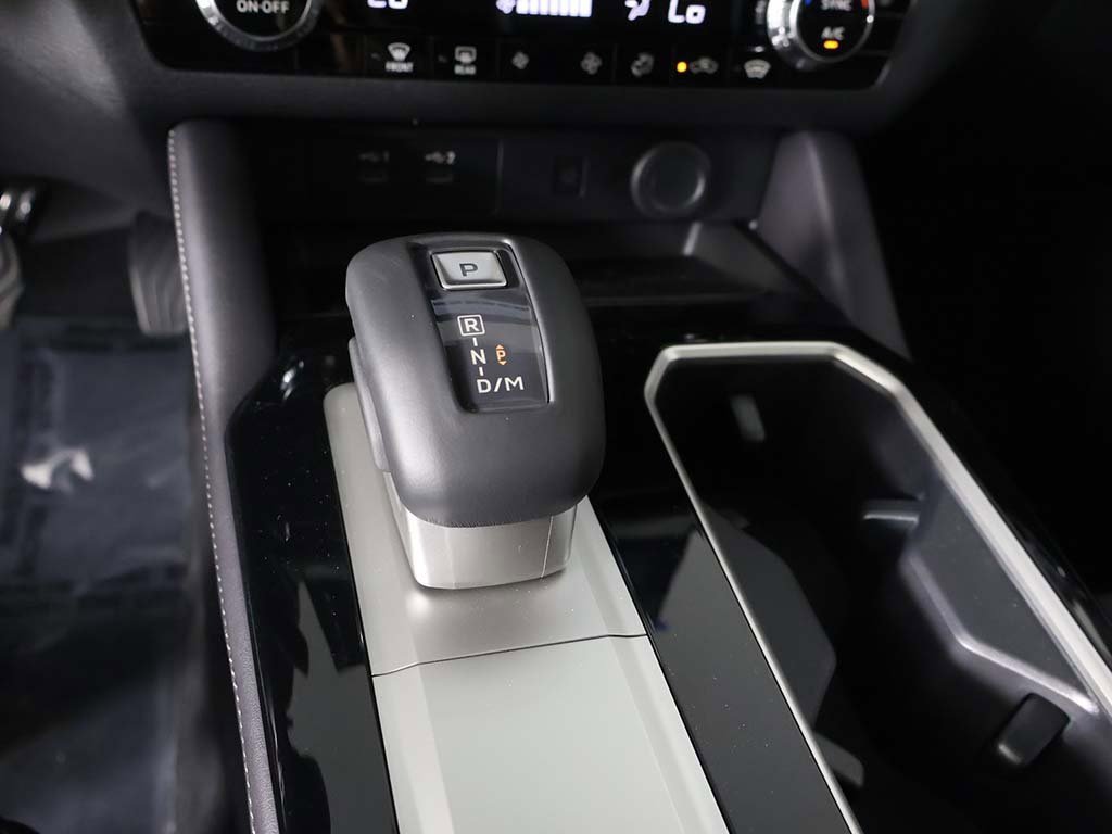 New 2025 Mitsubishi Outlander SE image 53