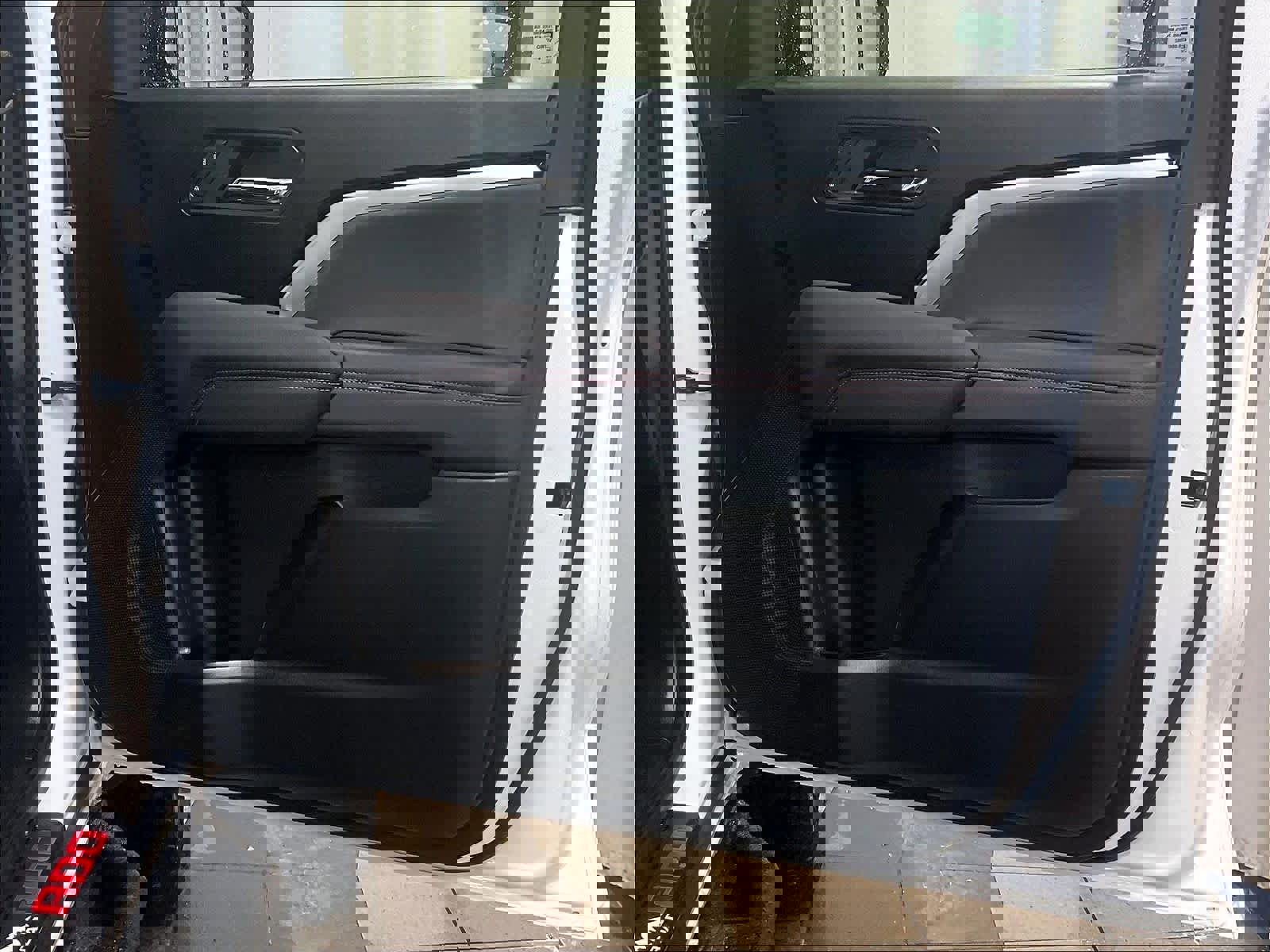 Used 2024 Chevrolet Colorado Z71 w/ Z71 Convenience Package 2 image 12