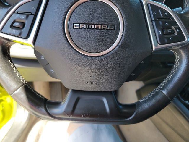 Used 2020 Chevrolet Camaro LT RWD image 12