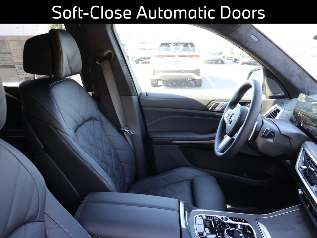 Certified 2026 BMW X7 xDrive40i w/ Executive Package AWD/4WD image 13