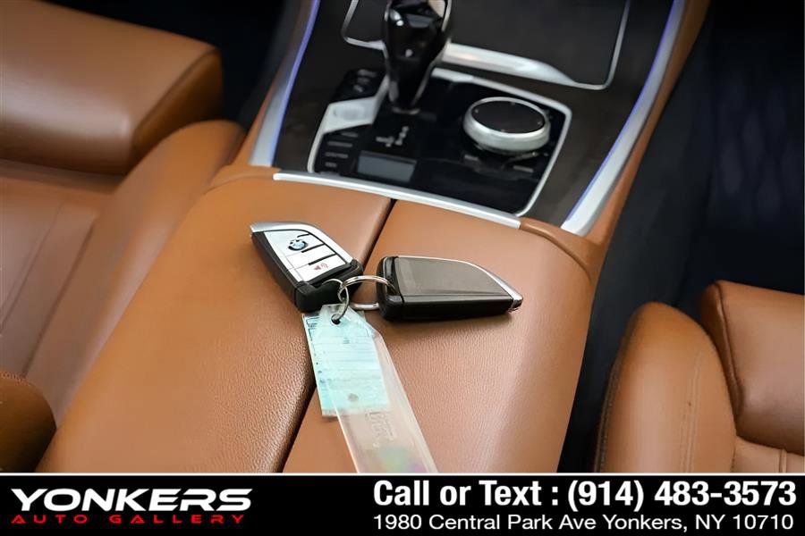 Used 2022 BMW X5 xDrive40i AWD/4WD image 49