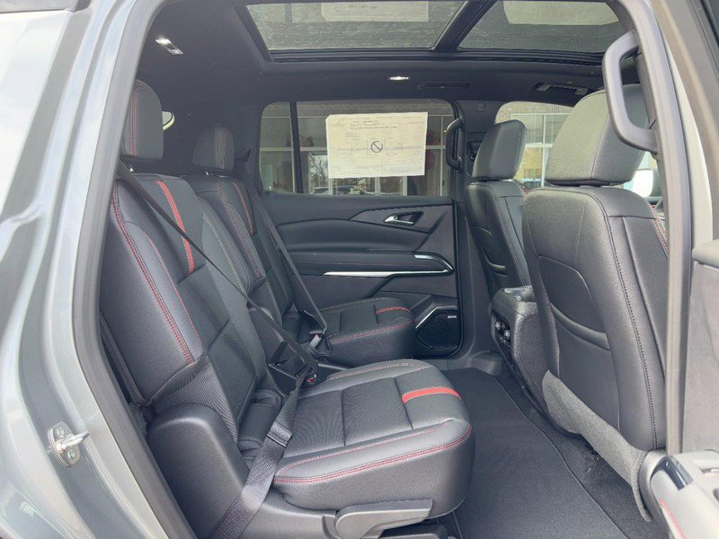 New 2026 Chevrolet Traverse RS image 5