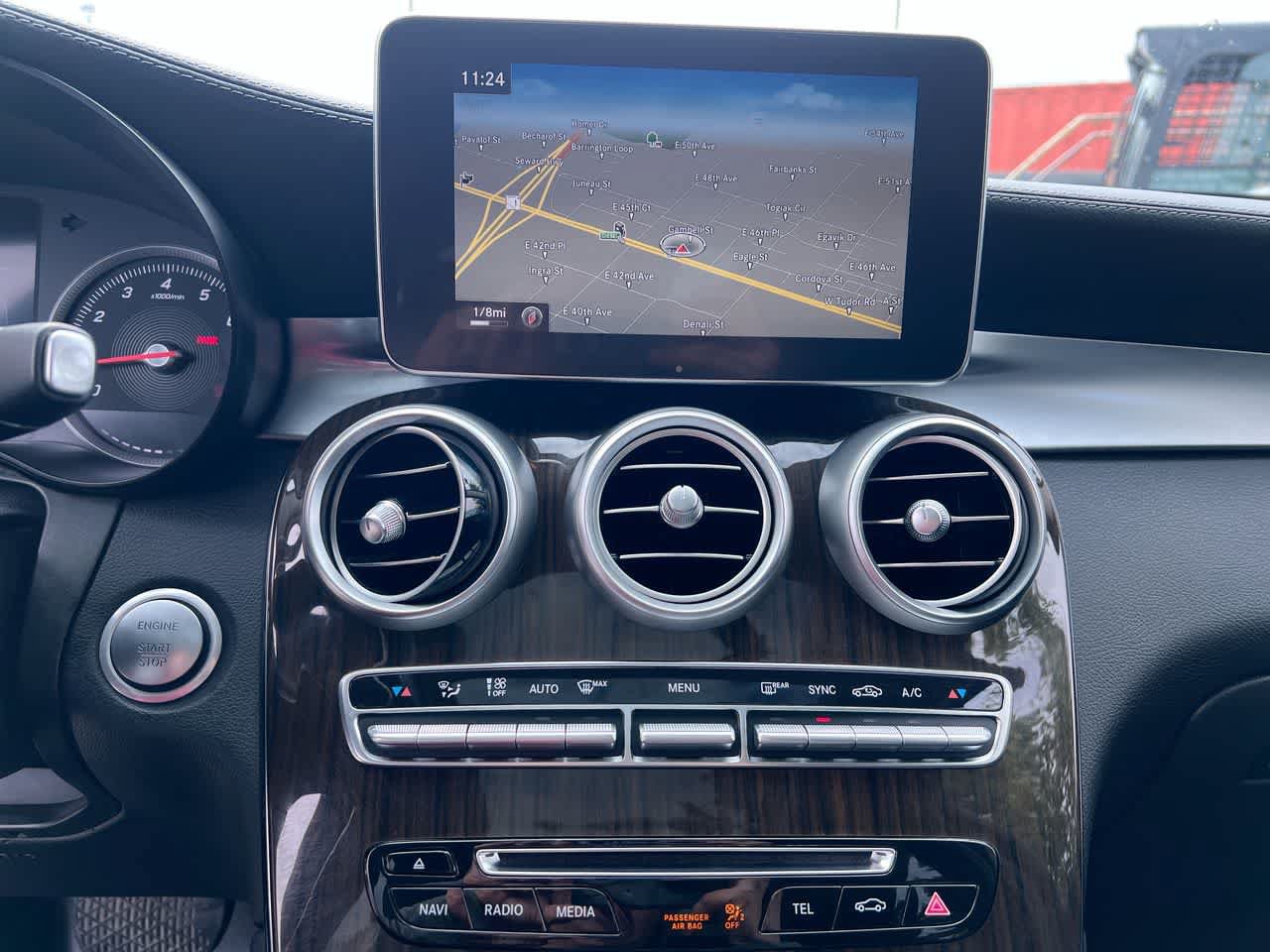 Used 2016 Mercedes-Benz GLC 300 4MATIC image 18