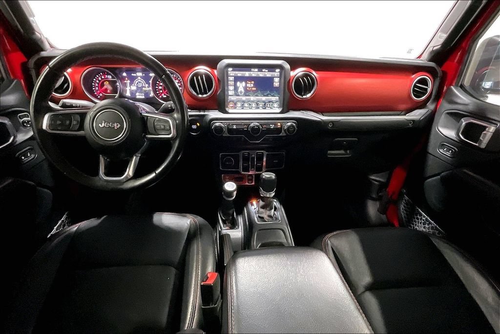 Used 2020 Jeep Gladiator Rubicon w/ Dual Top Group AWD/4WD image 18