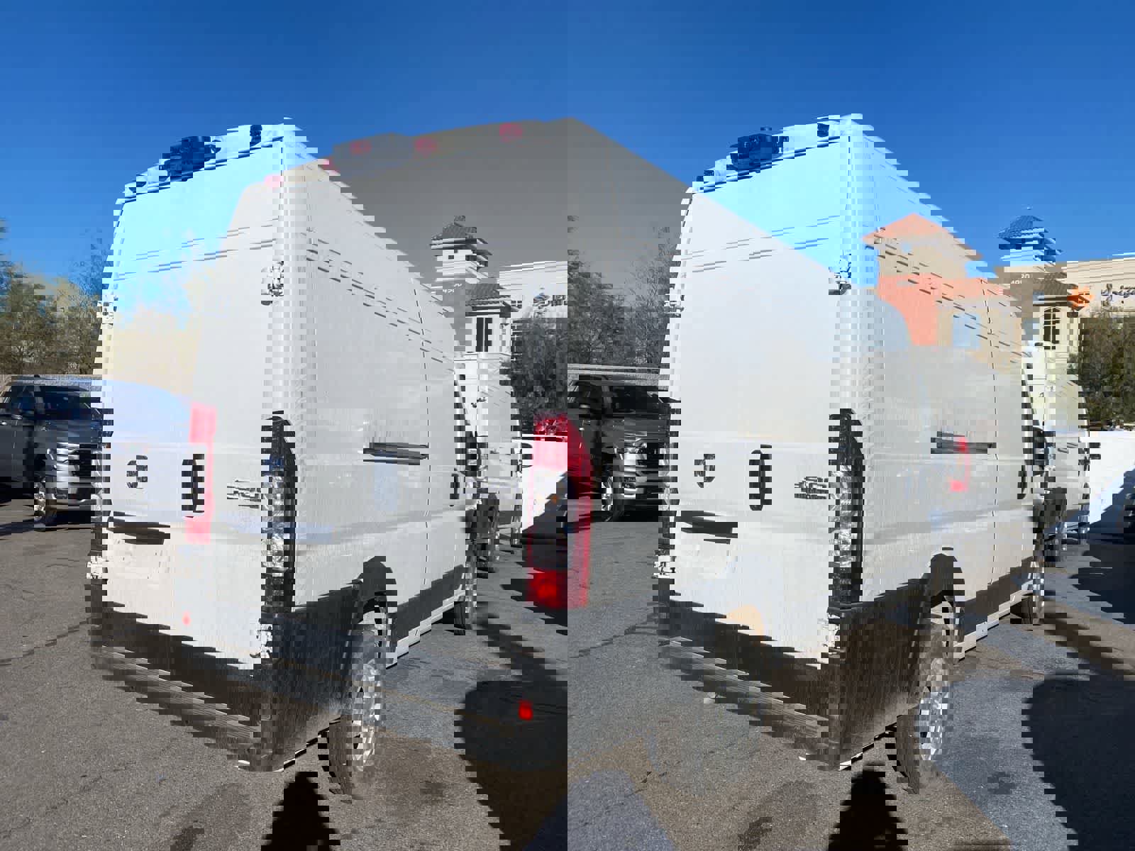 Used 2025 RAM ProMaster 3500 w/ Quick Order Package 22G SLT image 7