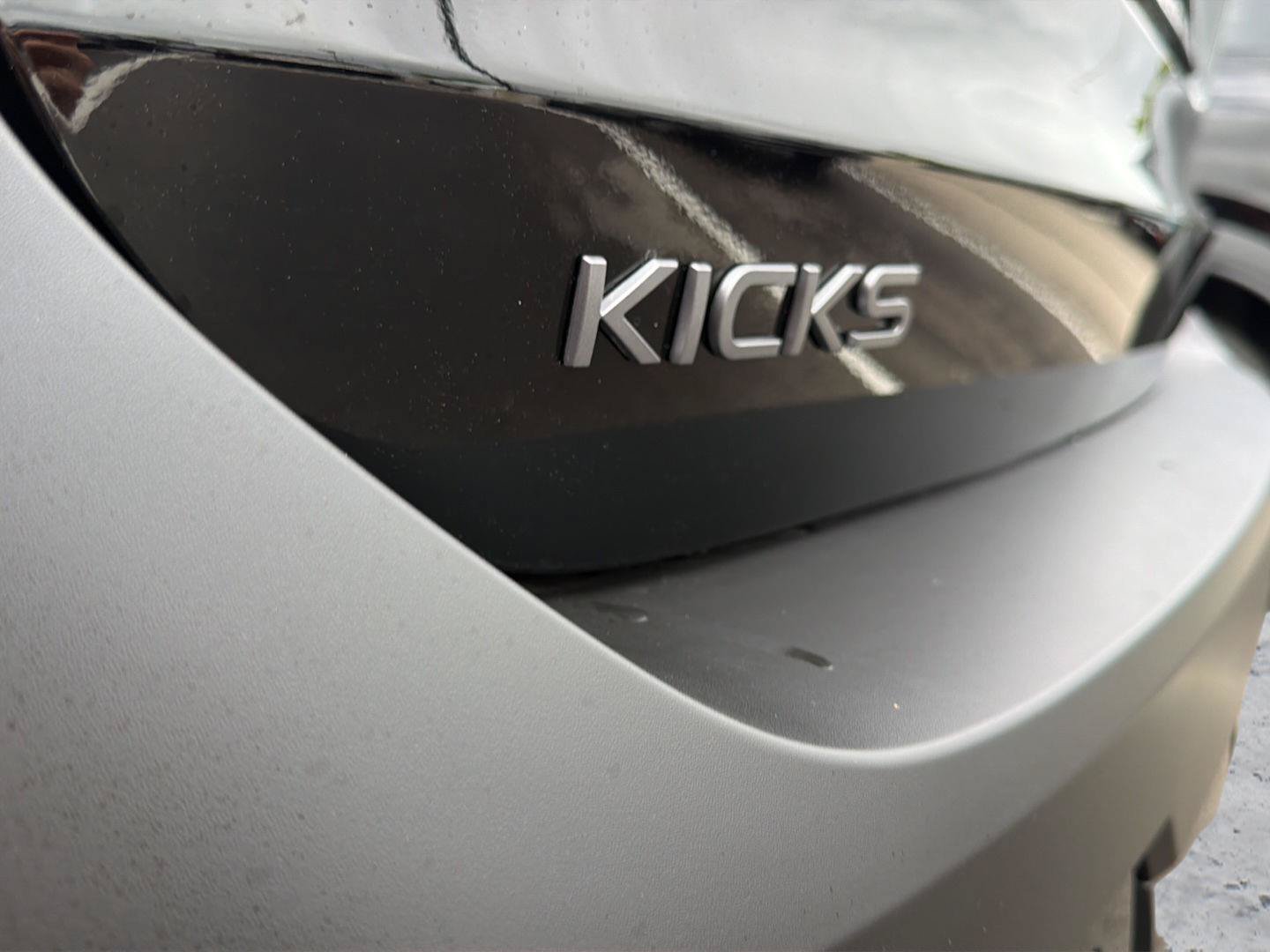 New 2027 Nissan Kicks S FWD image 33