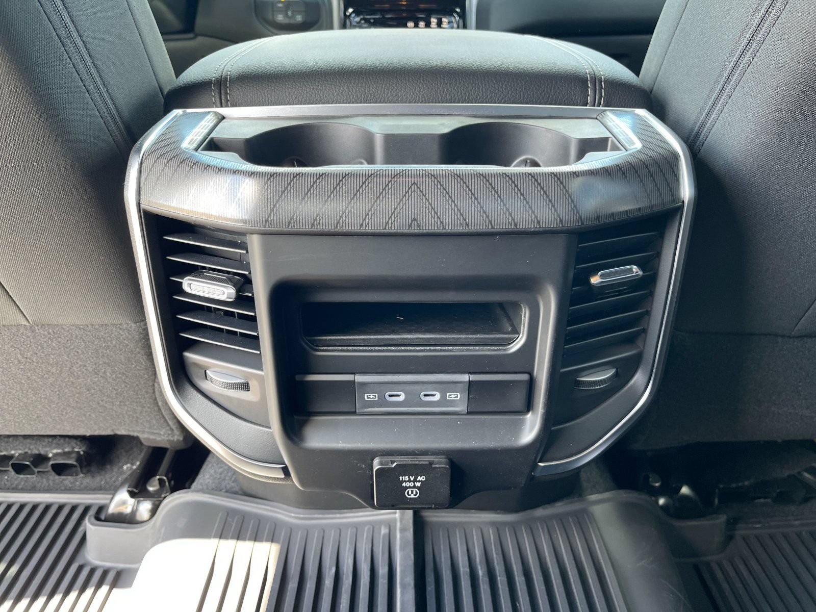 New 2026 RAM 3500 Big Horn AWD/4WD image 14