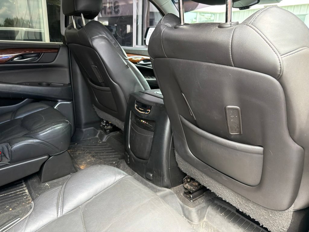 Used 2016 Cadillac Escalade ESV Premium AWD/4WD image 27