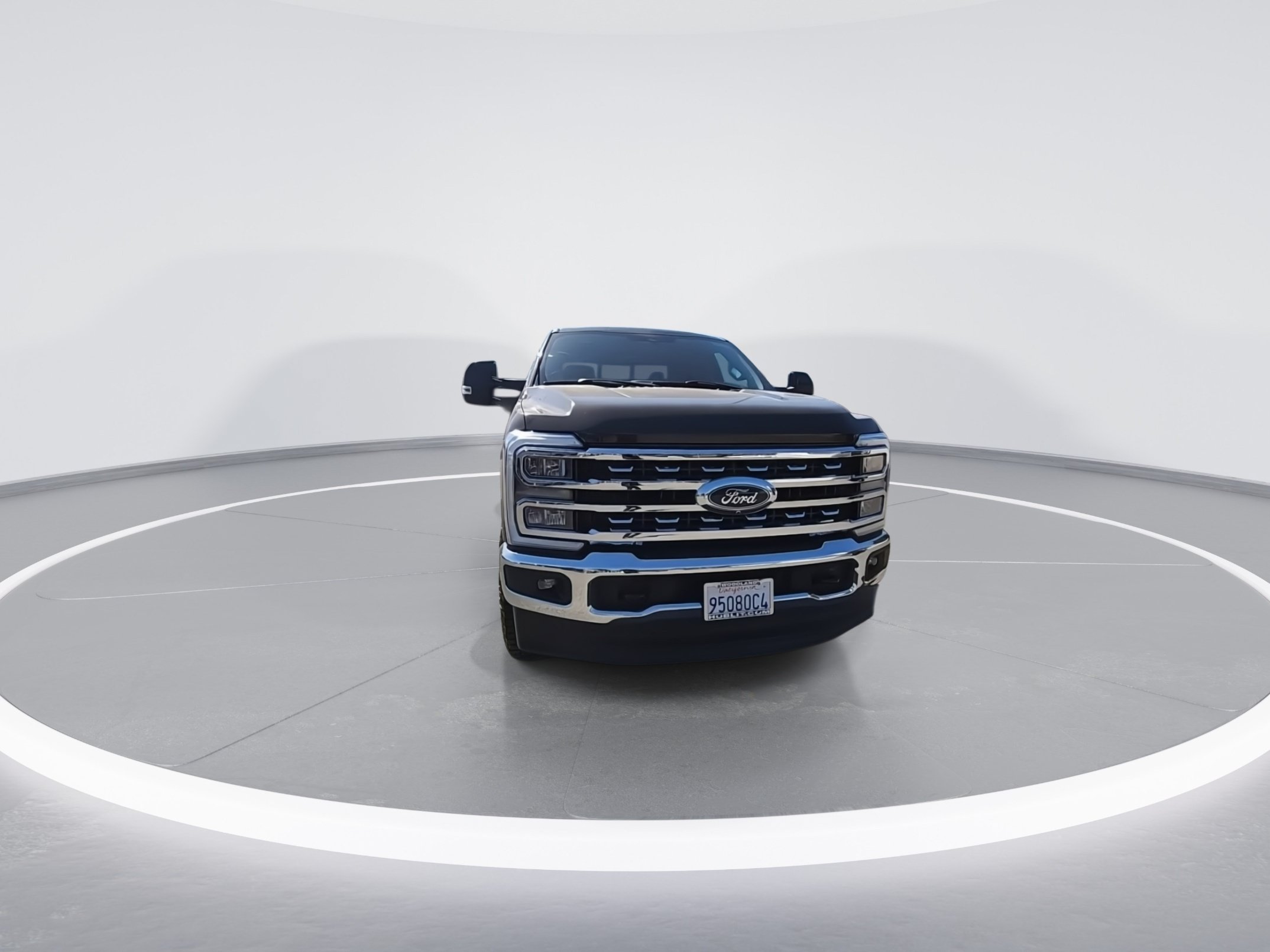 Used 2024 Ford F350 Lariat AWD/4WD image 3