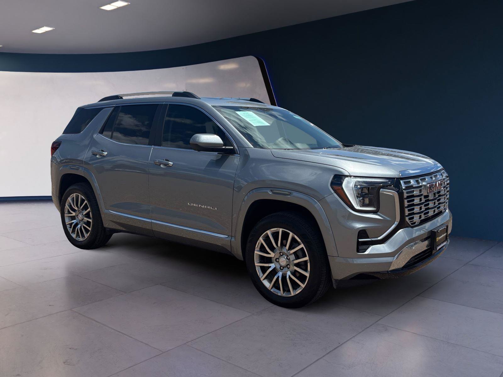 Used 2026 GMC Terrain Denali AWD/4WD image 7