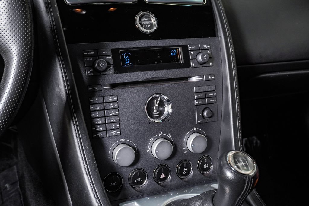 Used 2007 Aston Martin V8 Vantage Coupe RWD image 29