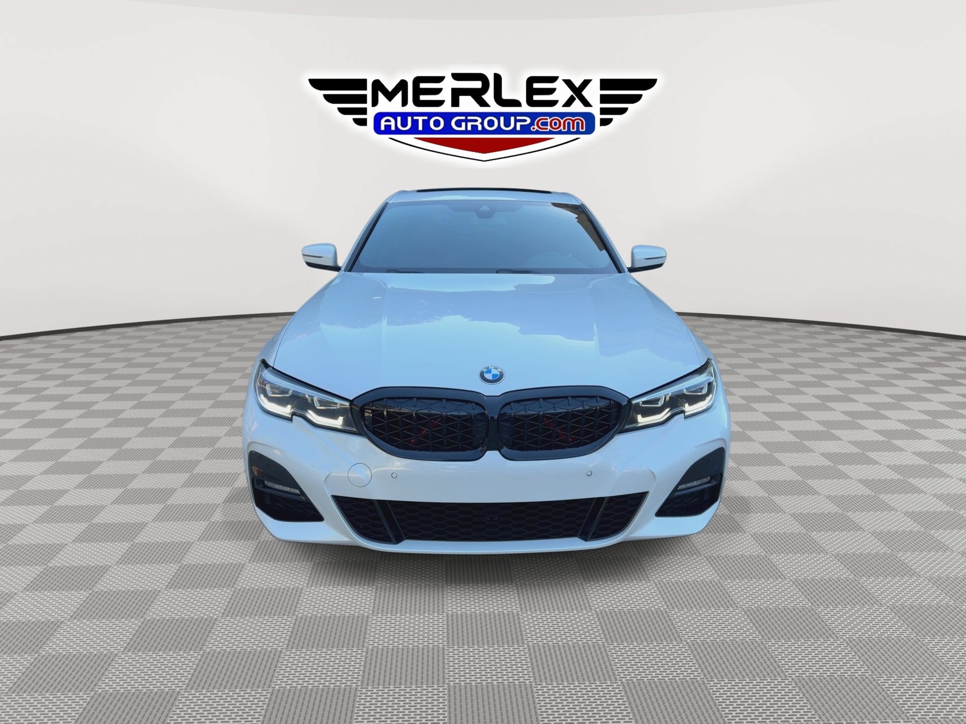 Used 2022 BMW 330i xDrive Sedan w/ M Sport Package AWD/4WD image 3