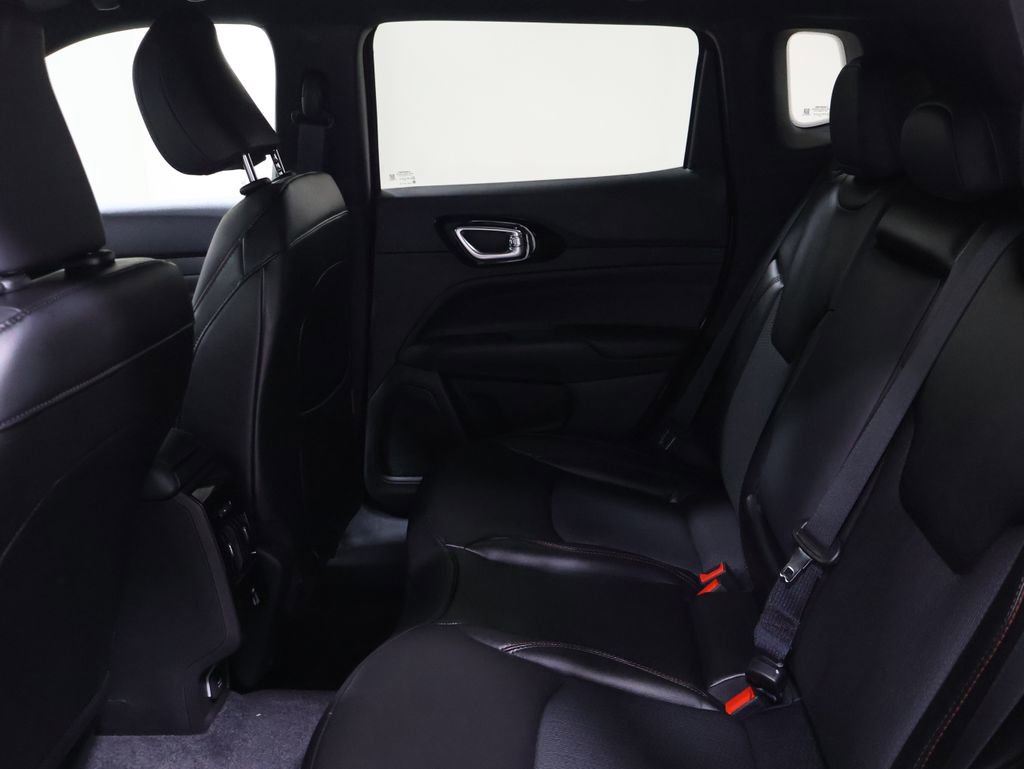 New 2026 Jeep Compass Trailhawk image 11