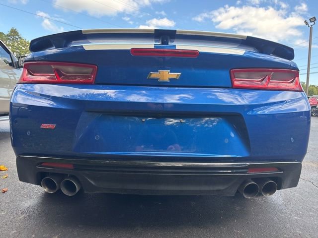 Used 2017 Chevrolet Camaro SS image 6