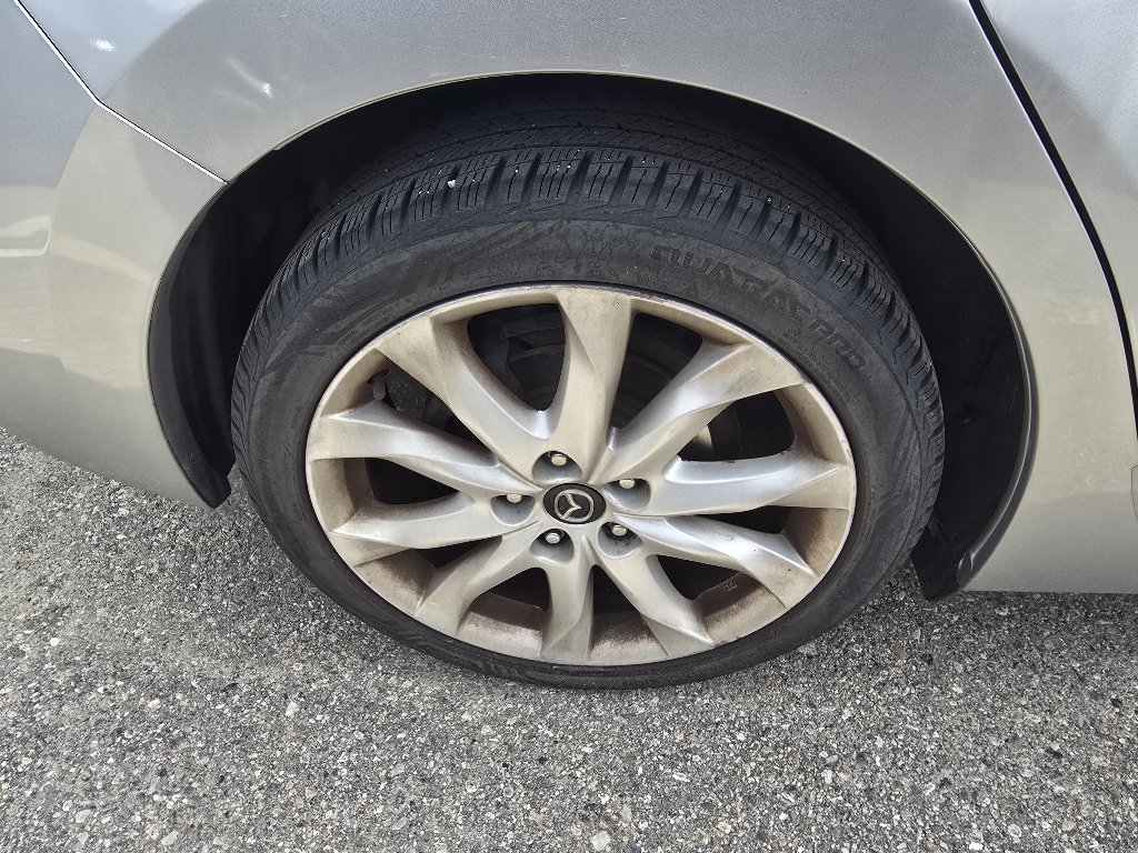 Used 2016 MAZDA MAZDA3 s Grand Touring FWD image 9