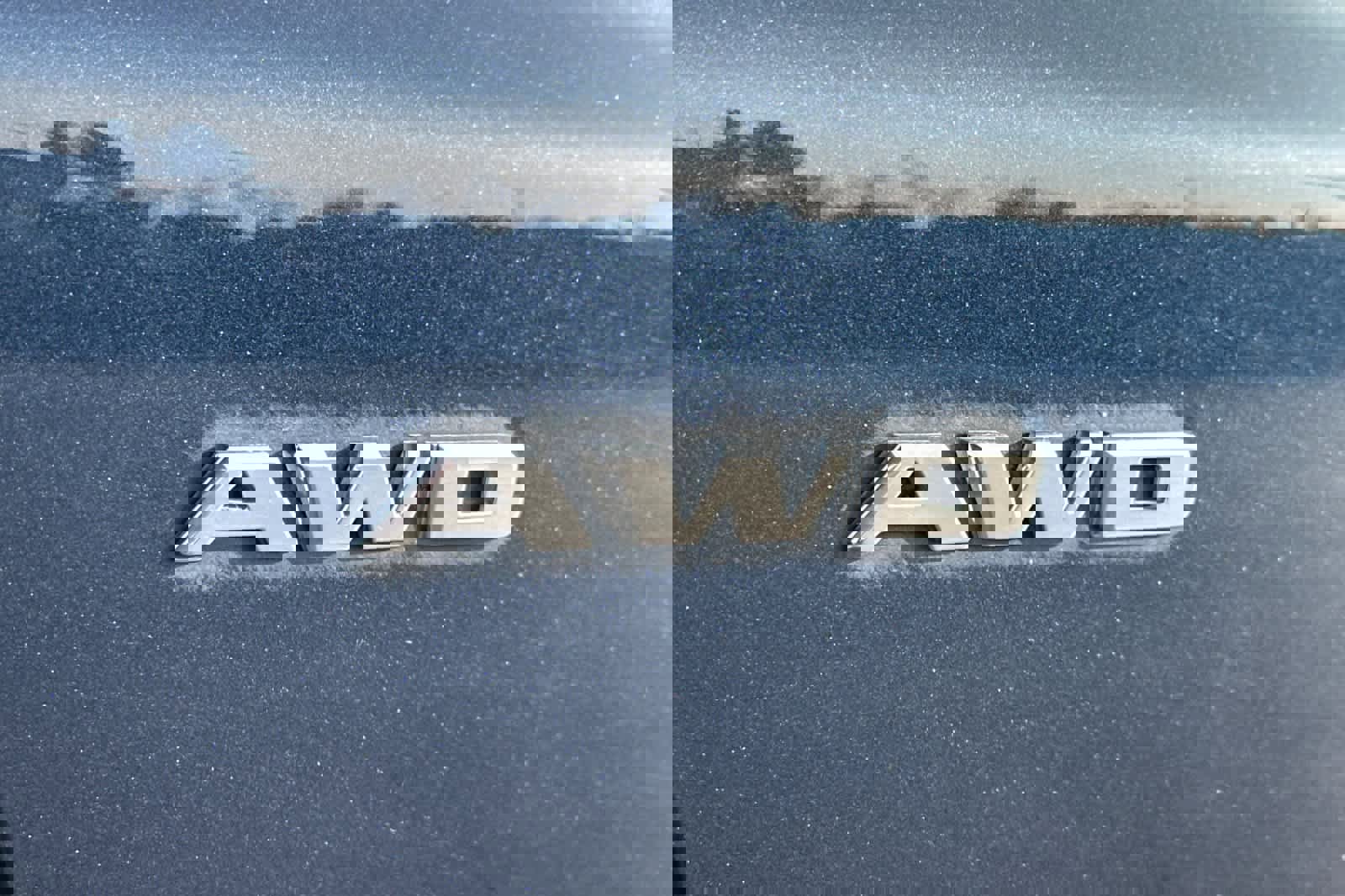 Used 2017 Cadillac XT5 Premium Luxury w/ Driver Assist Package image 32