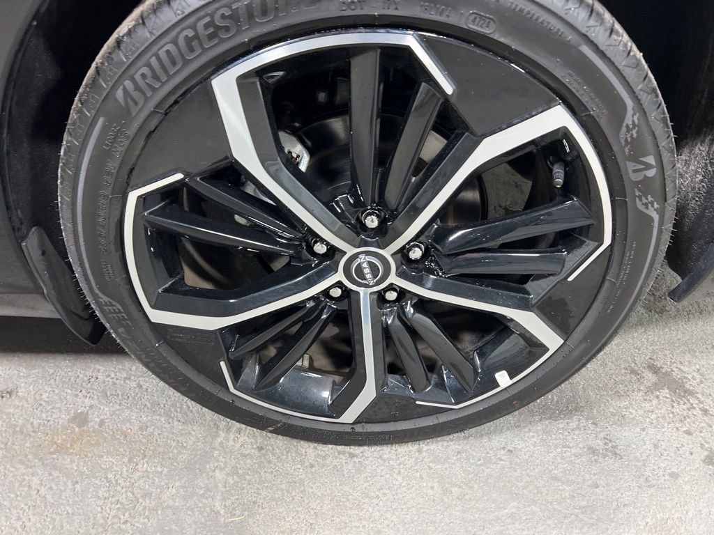 Used 2025 Nissan Altima 2.5 SR image 36