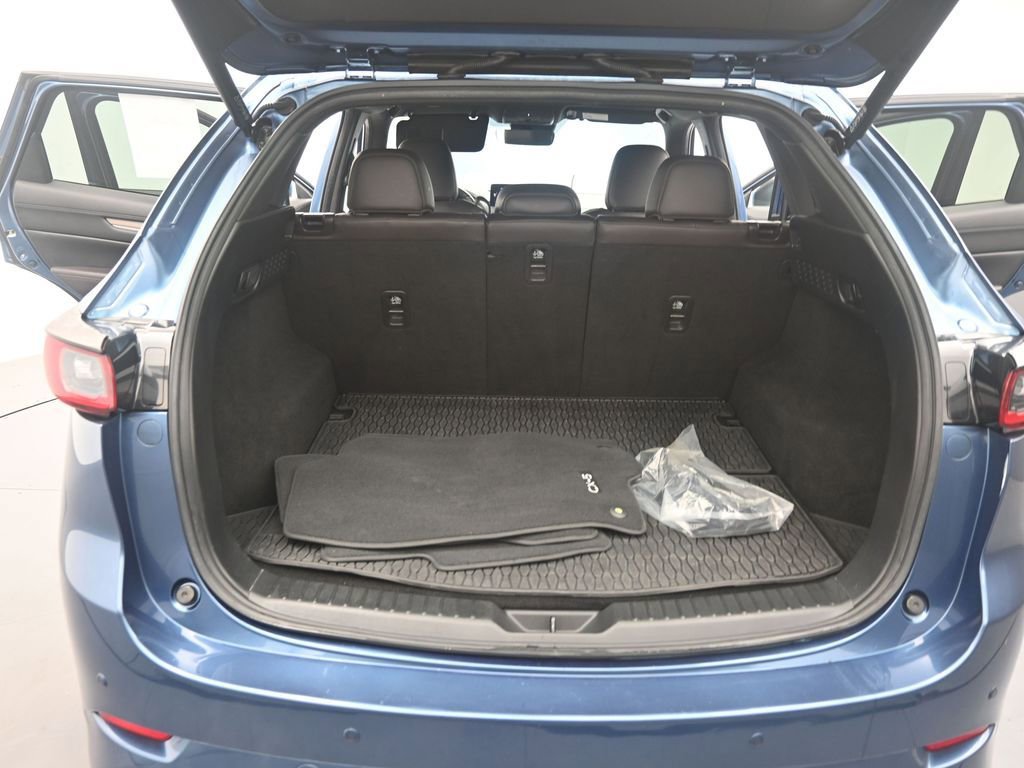 Used 2023 MAZDA CX-5 Signature image 22