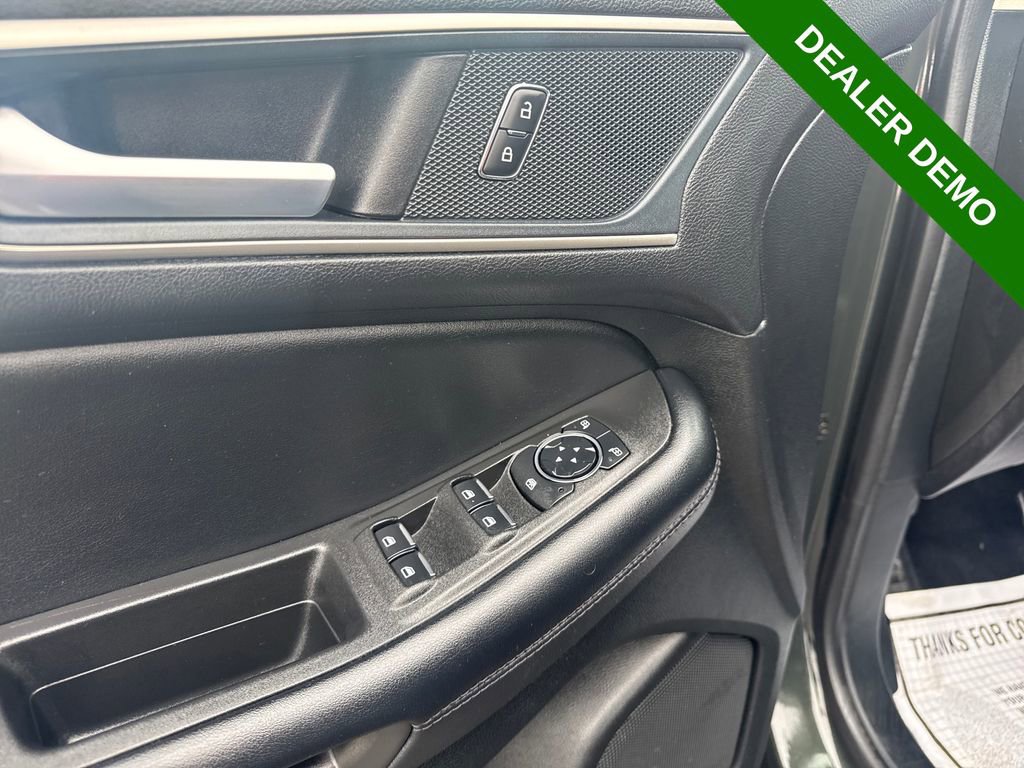 Used 2024 Ford Edge SEL w/ Convenience Package AWD/4WD image 24
