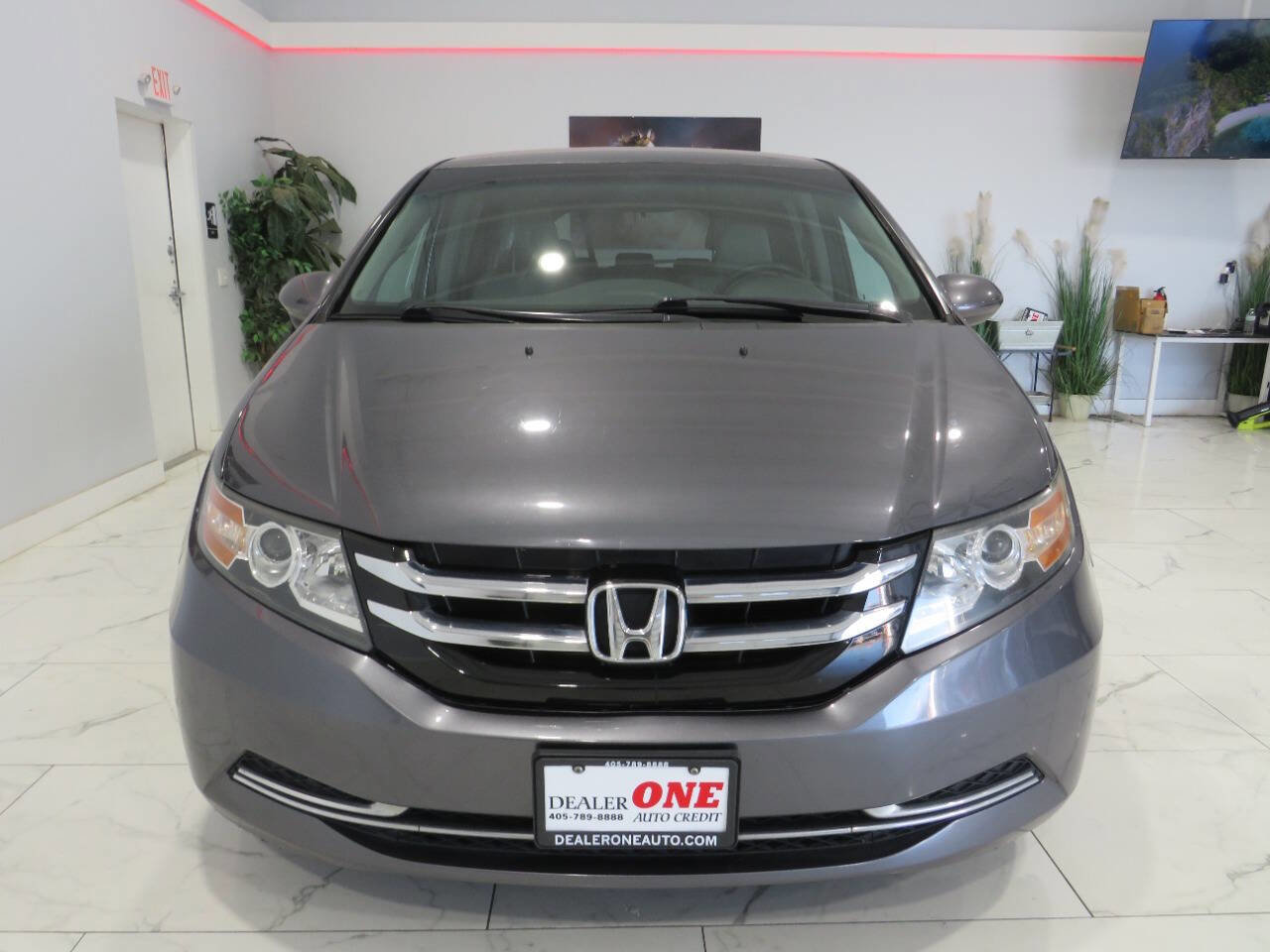 Used 2017 Honda Odyssey SE image 7
