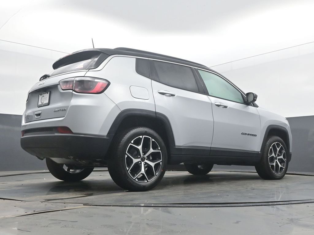 New 2026 Jeep Compass Limited image 43