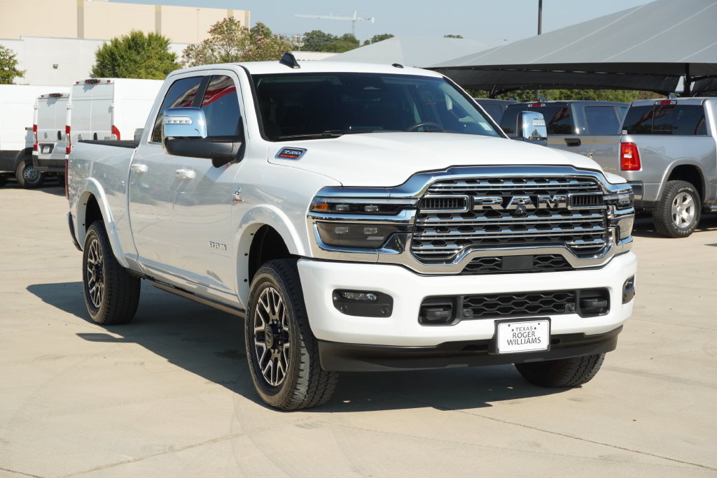 Used 2025 RAM 3500 Longhorn AWD/4WD image 7