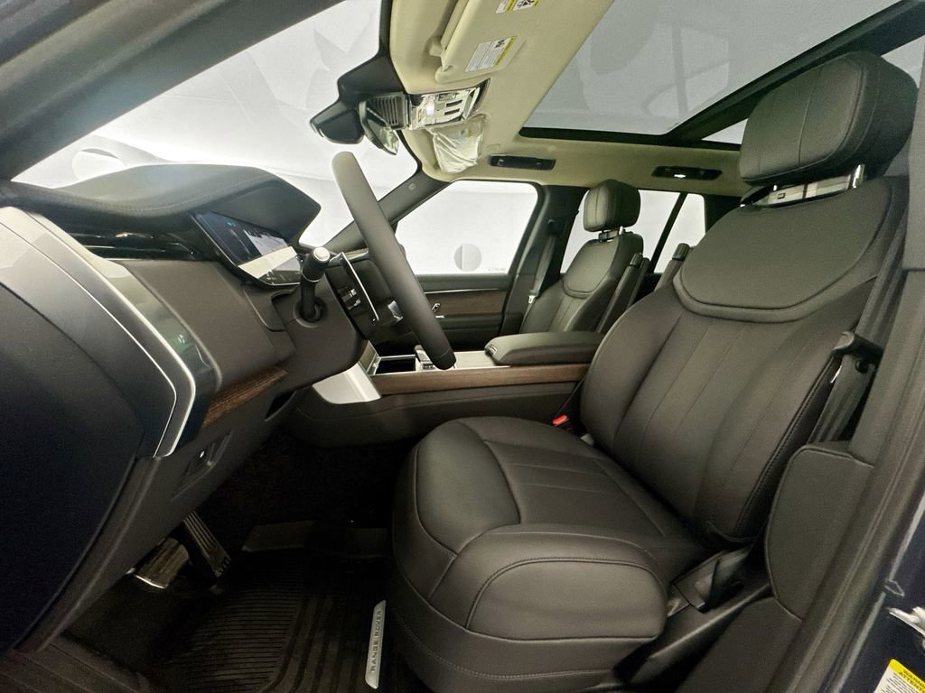 New 2026 Land Rover Range Rover SE image 20