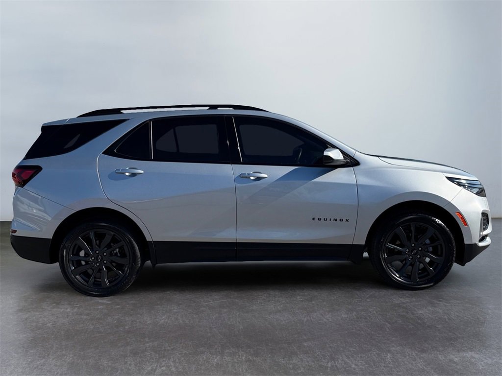 Certified 2022 Chevrolet Equinox RS image 6