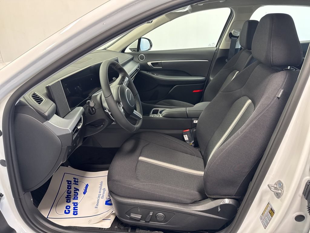 New 2026 Hyundai Sonata SEL FWD image 13