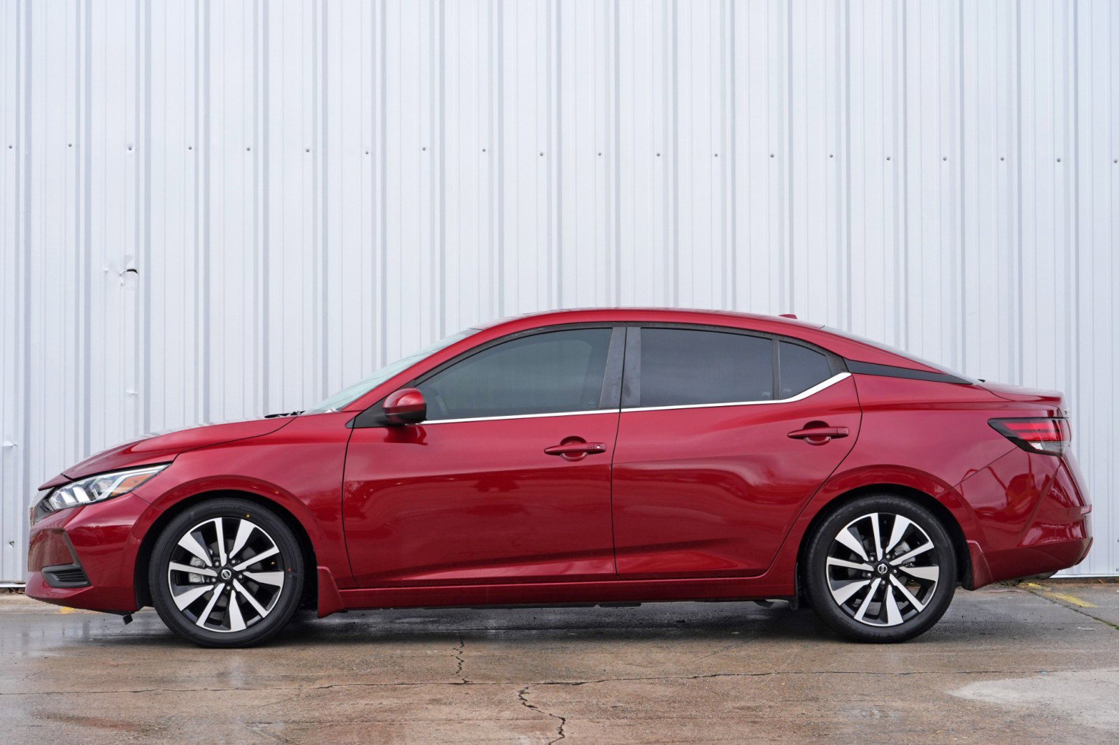 Used 2022 Nissan Sentra SV w/ SV Premium Package image 8