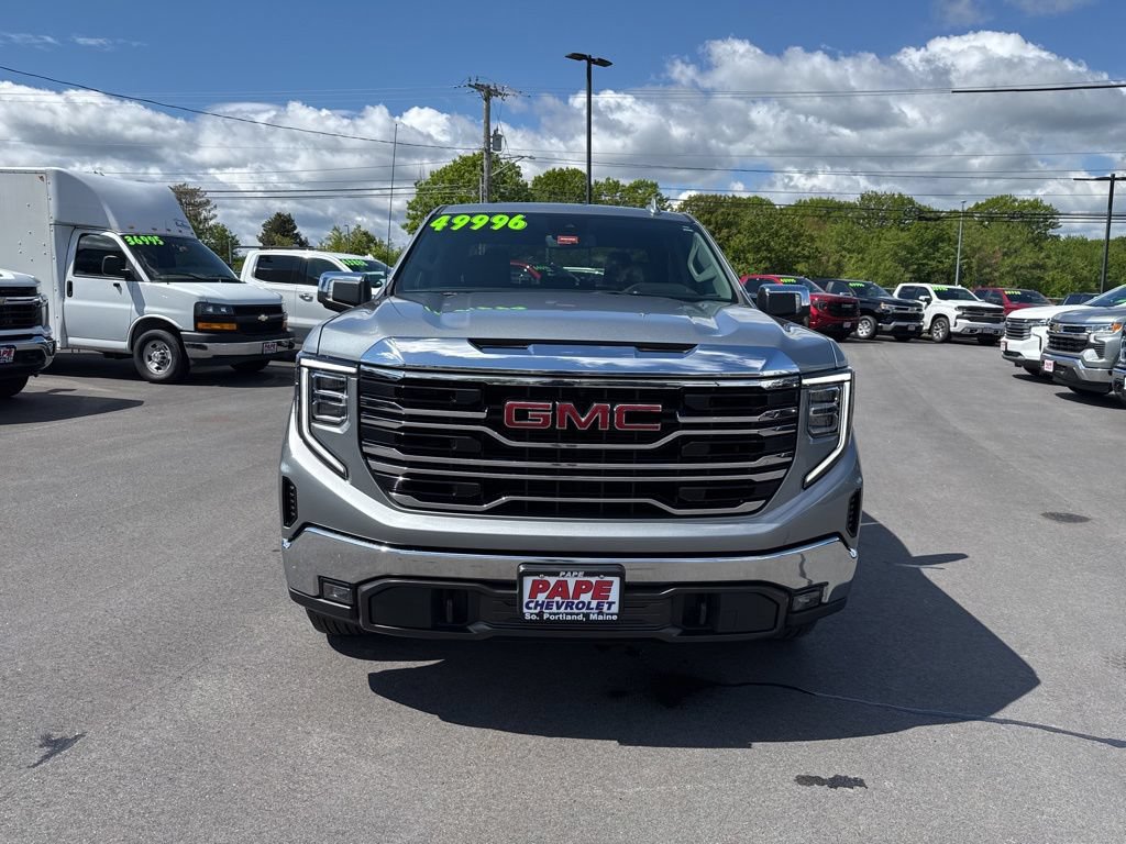 Used 2026 GMC Sierra 1500 SLT AWD/4WD image 10