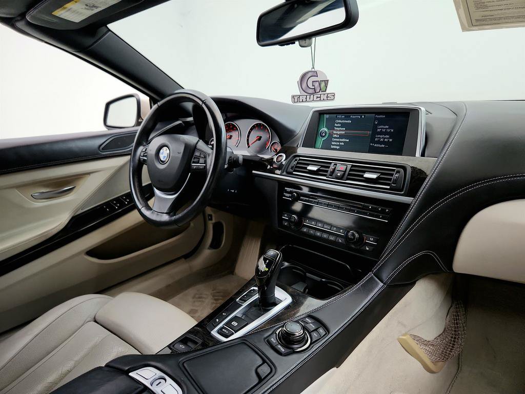 Used 2013 BMW 650i Convertible w/ Executive Pkg RWD image 23