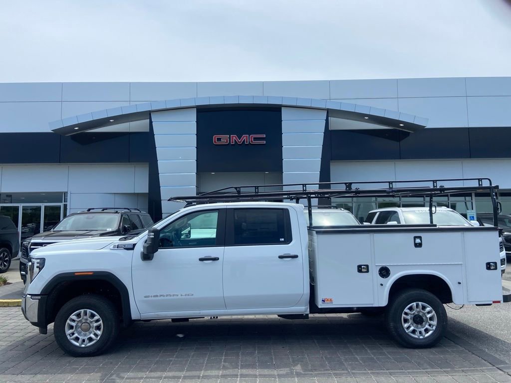 New 2026 GMC Sierra 2500 Pro w/ Convenience Package AWD/4WD image 1