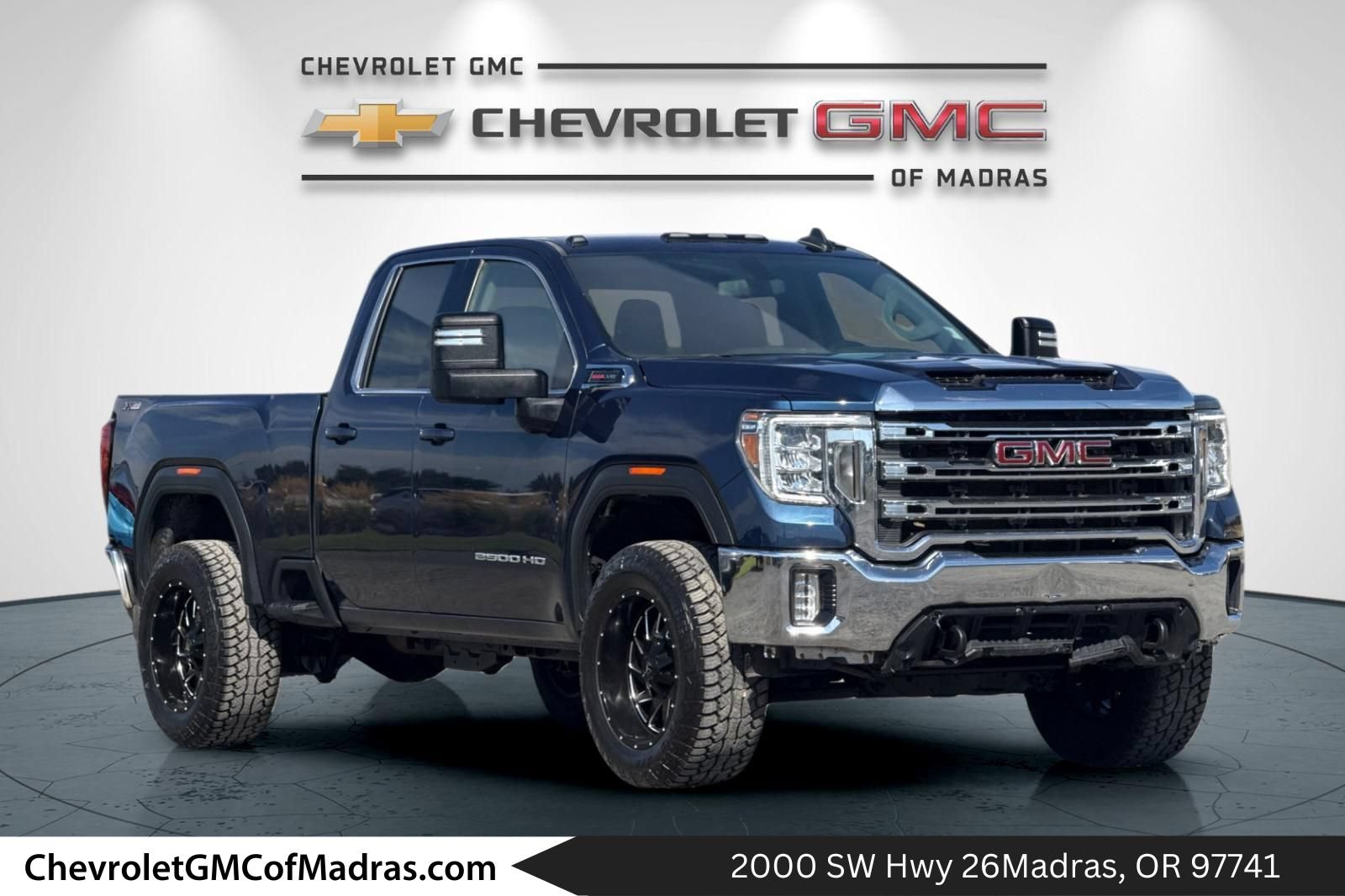 Used 2023 GMC Sierra 2500 SLE w/ SLE Convenience Package AWD/4WD image 1