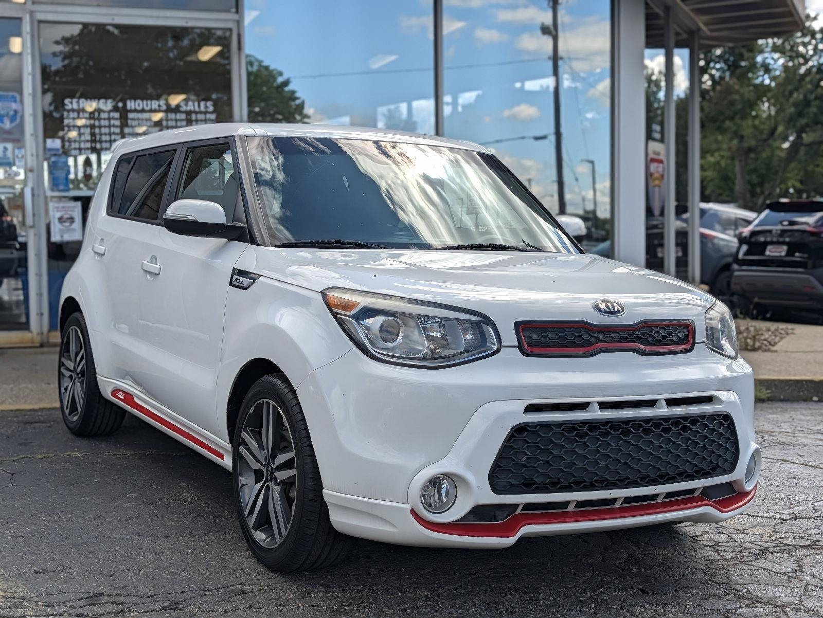 Used 2014 Kia Soul + FWD image 1