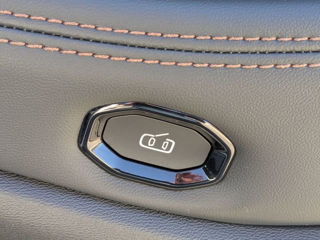 New 2026 Jeep Cherokee Limited image 37