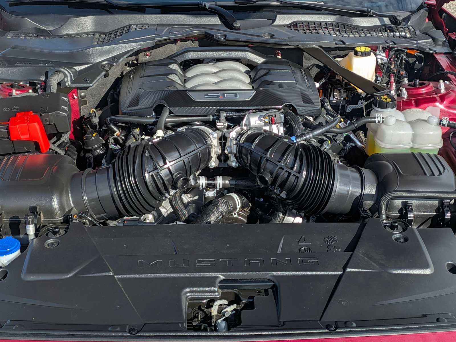 Used 2025 Ford Mustang GT Premium RWD image 14