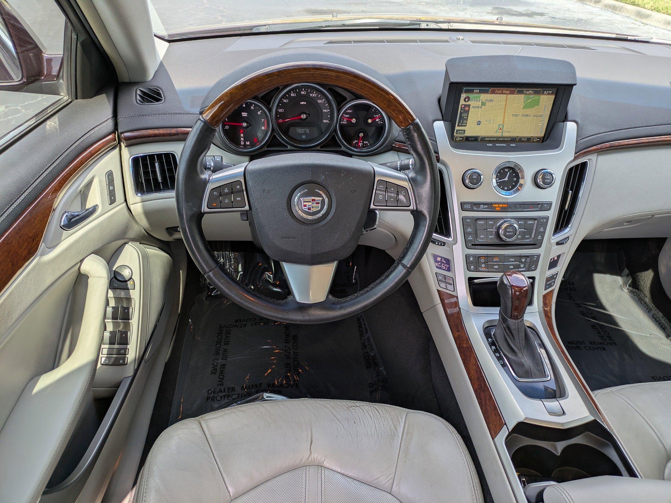 Used 2010 Cadillac CTS Premium image 12