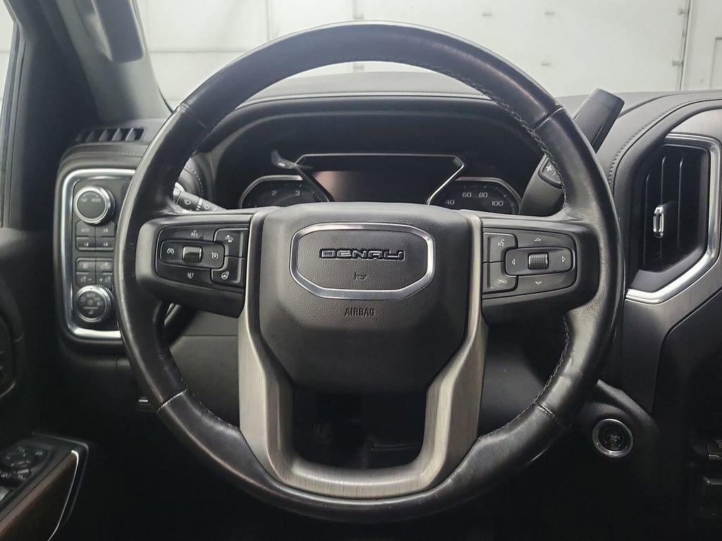 Used 2023 GMC Sierra 3500 Denali w/ Denali Ultimate Package AWD/4WD image 13