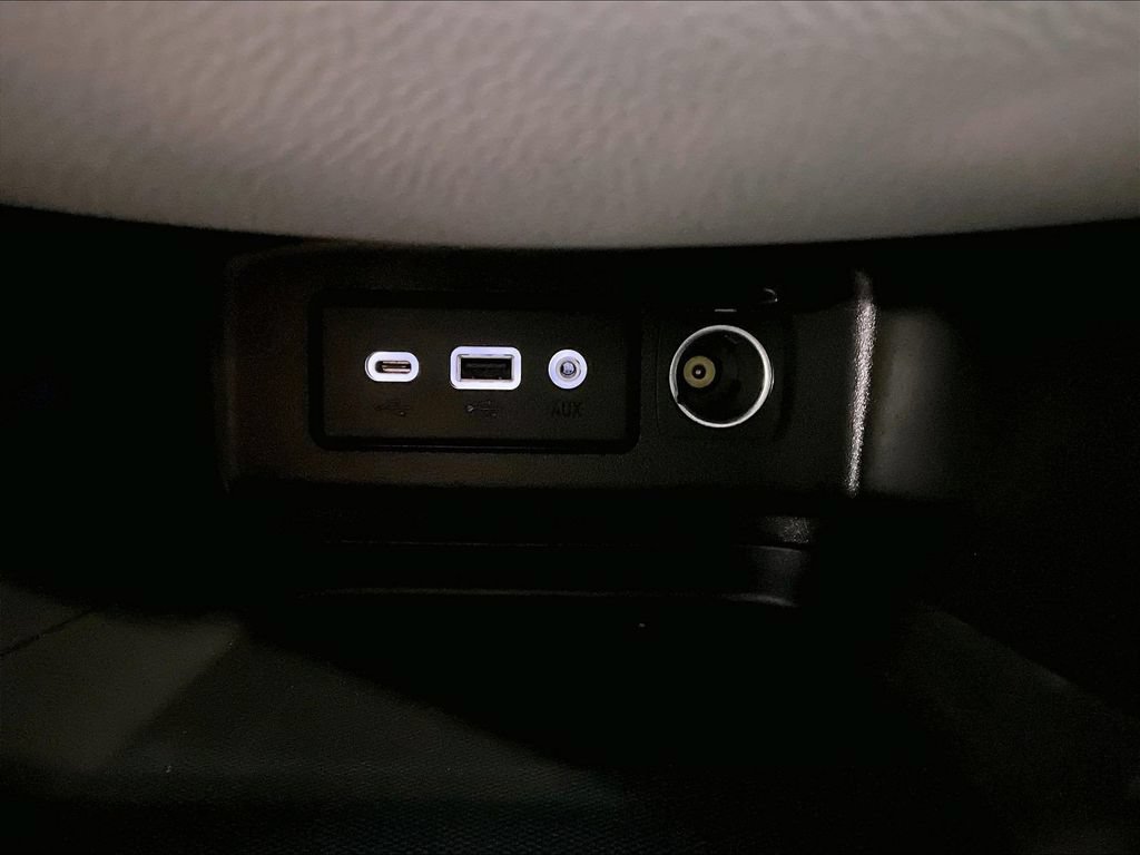 Used 2024 Chevrolet Equinox LS w/ LS Convenience Package FWD image 27