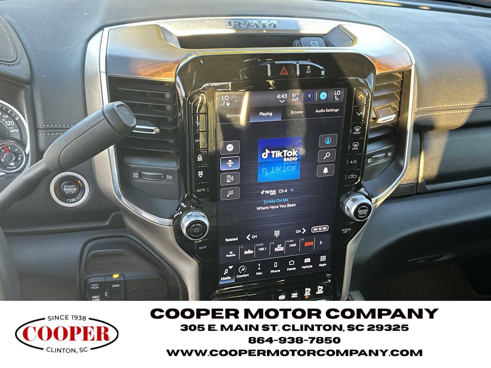 Used 2024 RAM 3500 Laramie image 23