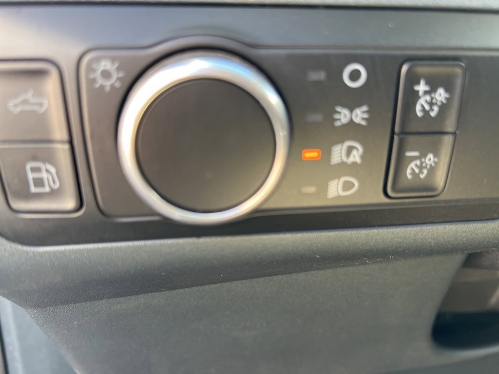 Used 2023 Ford Maverick XLT image 24